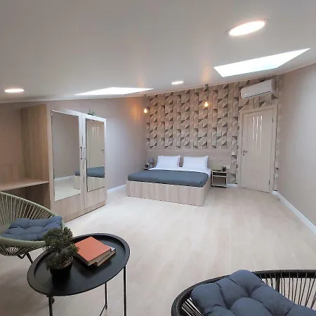 Appartement Two-bedroom Near Forum Lviv