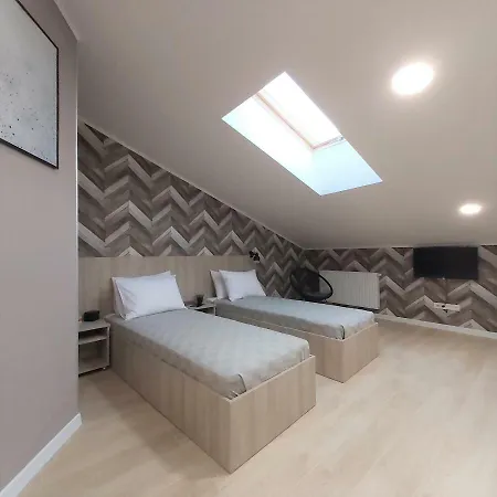 Two-bedroom Near Forum Apartment